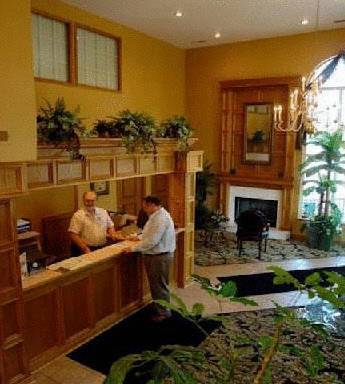 Surrey Inn Μπράνσον Εξωτερικό φωτογραφία